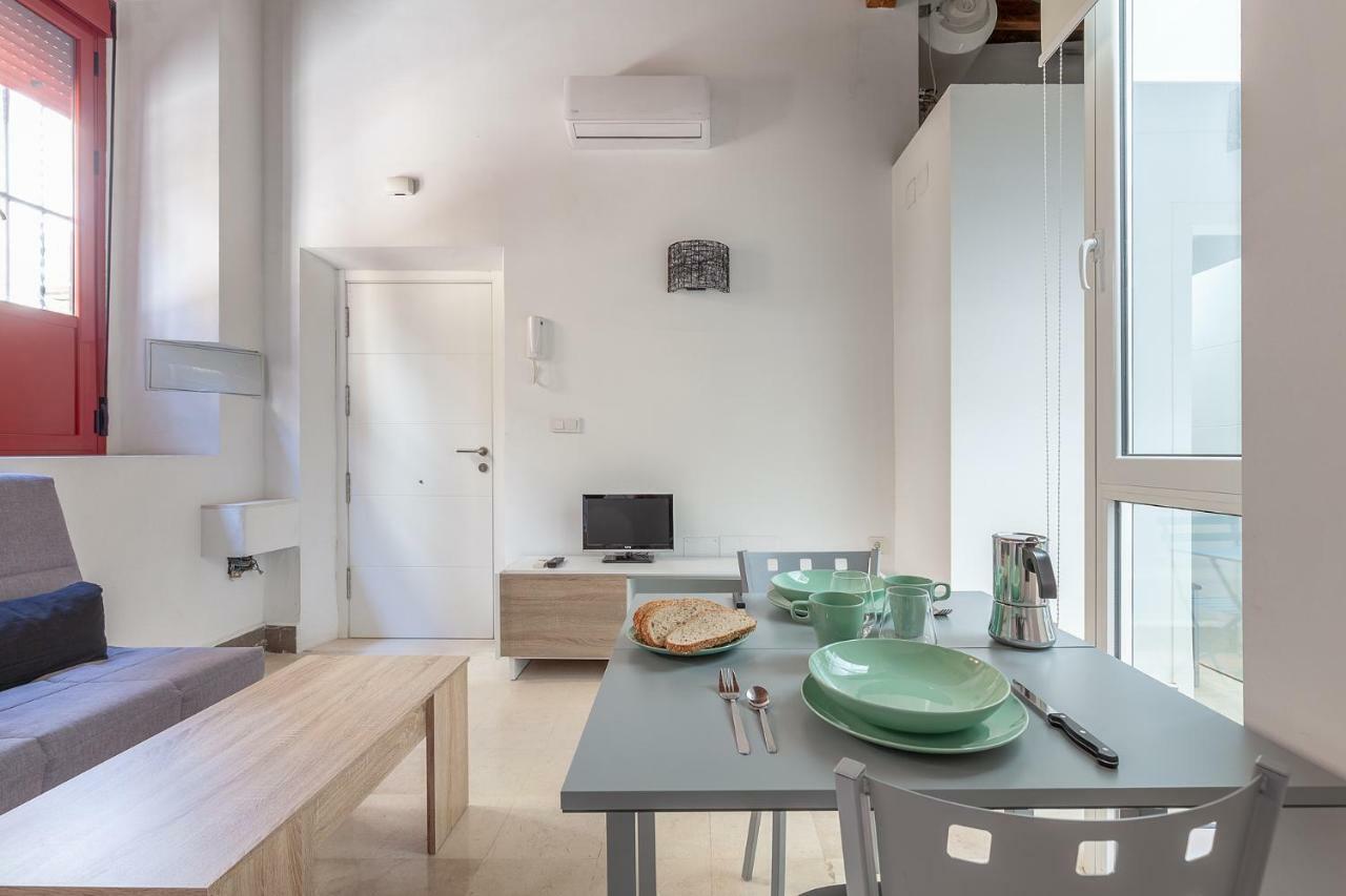 Appartement Pasaje De Amores Der - Descanso En Casa Y Vida Cultural Y Monumentos 4 Px Séville